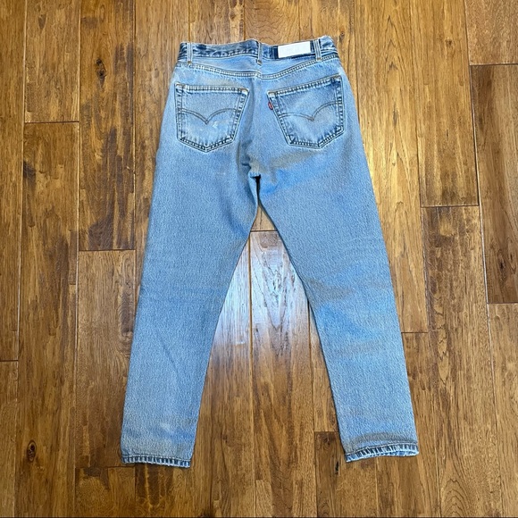 Redone Levis Crop Jean - Picture 2 of 2